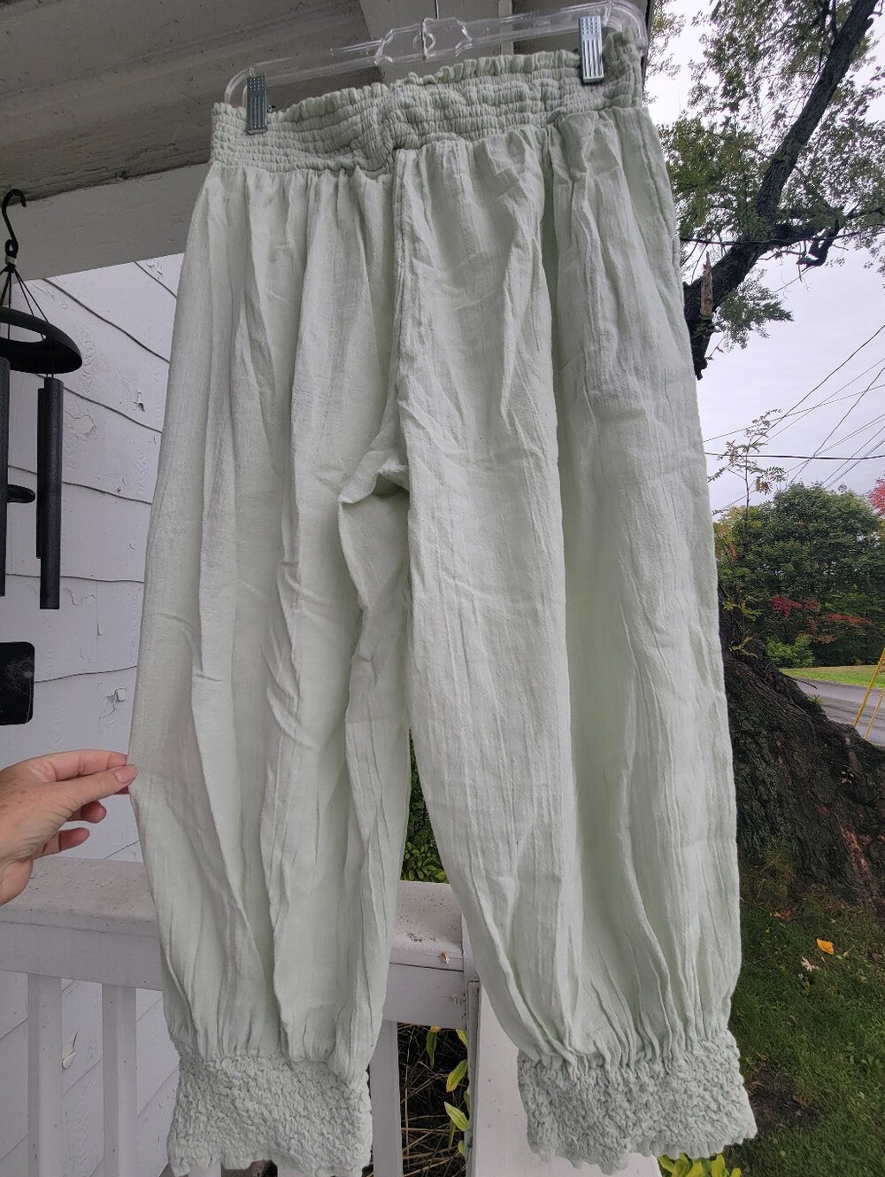 FREE PEOPLE, cropped Cotton Pants, Size-Large, Color- Light Mint Green, Flowy